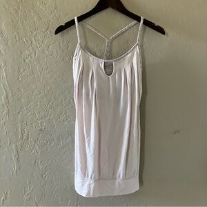 Lululemon Tank Top Light Support Built-In Bra Workout Size Medium